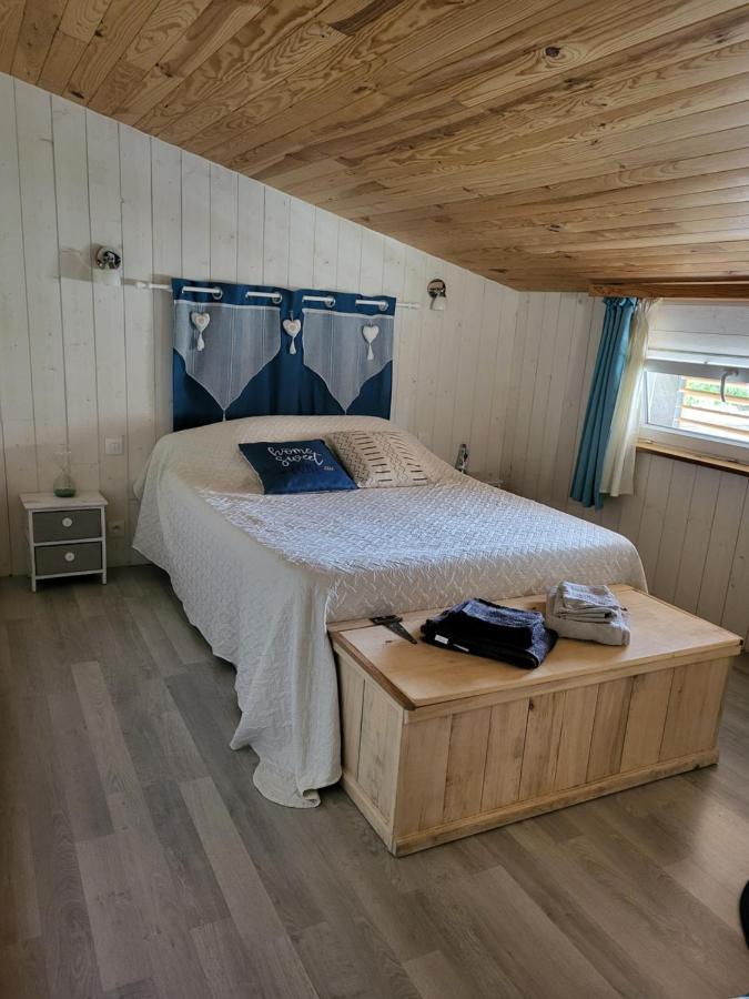 Chambre D'Hotes Le Chat Botte Espedaillac Екстер'єр фото